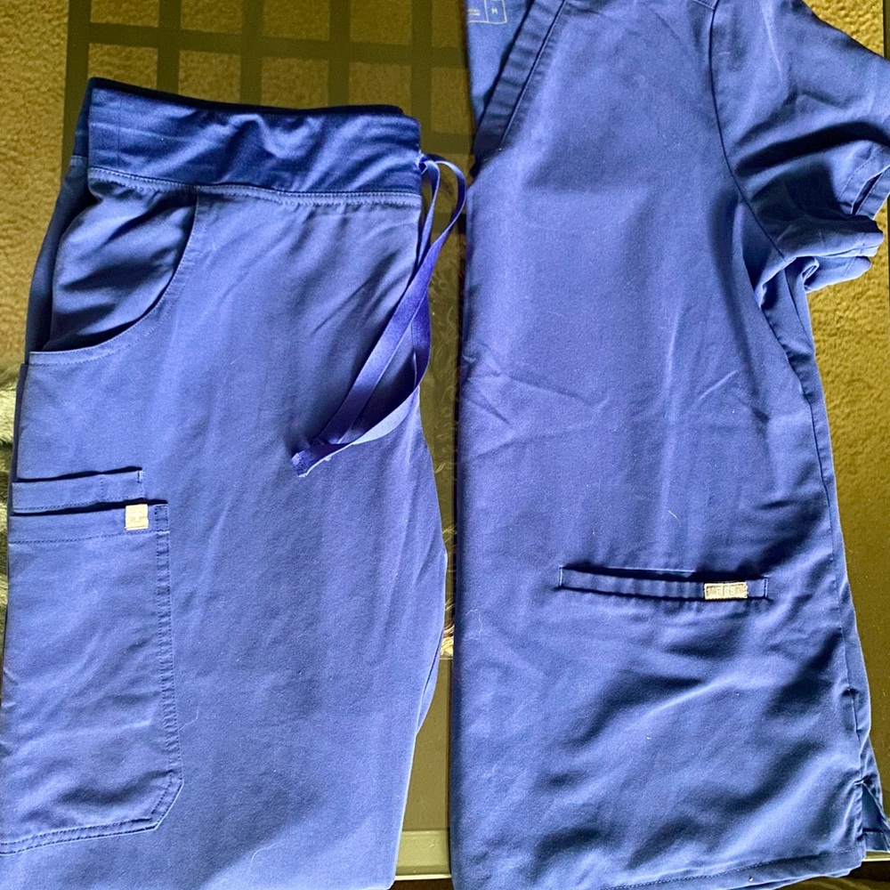 Figs Royal Blue size medium